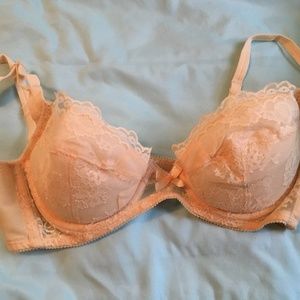 Bali Beige Padded Lo-Beaucoup Lacey Bra